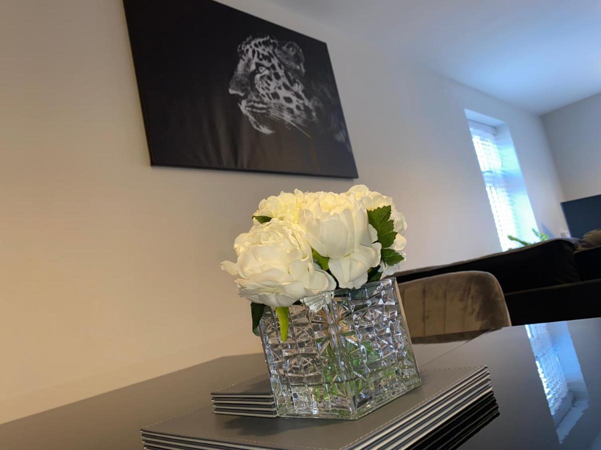 Roomotel - Oakview Moseley Birmingham Buitenkant foto